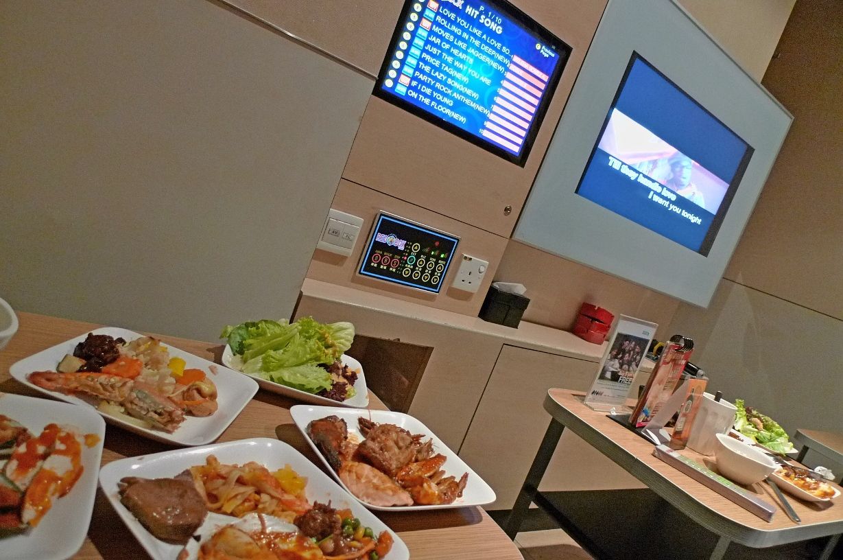 My Very First Blog My 9Hour Karaoke Marathon At Redbox